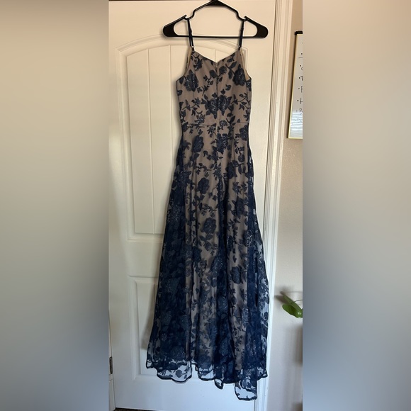 PromGirl Blue Flowy Floral Dress - Picture 2 of 4
